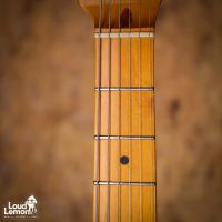 Fender AVRI '57 Stratocaster 2-Color Sunburst 1999 USA электрогитара