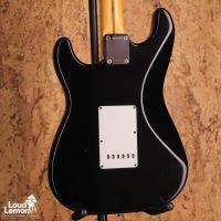 Fender AVRI '57 Stratocaster Black 1993 USA электрогитара
