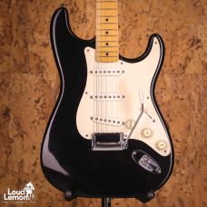 Fender AVRI '57 Stratocaster Black 1993 USA электрогитара