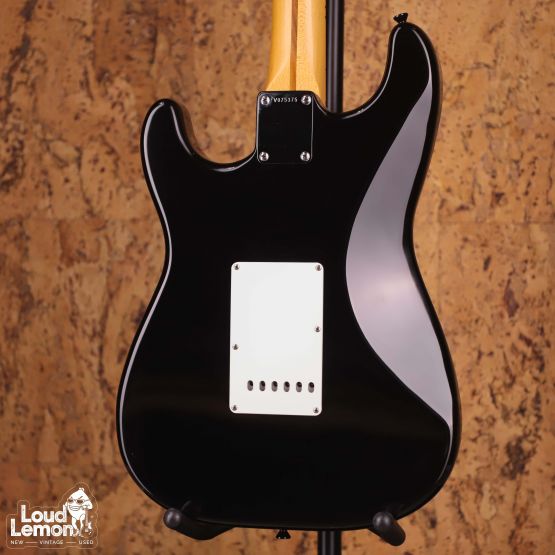 Fender AVRI '57 Stratocaster Black 1994 USA электрогитара