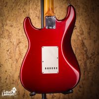 Fender AVRI '57 Stratocaster Candy Apple Red 1998 USA электрогитара