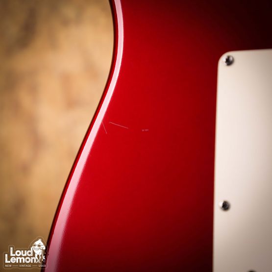 Fender AVRI '57 Stratocaster Candy Apple Red 1998 USA электрогитара