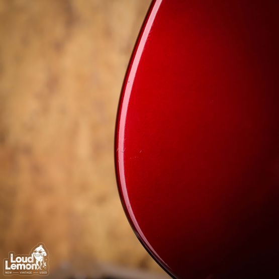 Fender AVRI '57 Stratocaster Candy Apple Red 1998 USA электрогитара