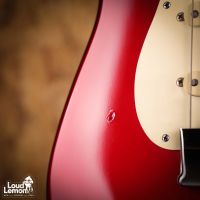 Fender AVRI '57 Stratocaster Candy Apple Red 1998 USA электрогитара