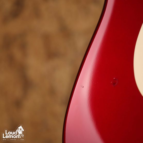 Fender AVRI '57 Stratocaster Candy Apple Red 1998 USA электрогитара