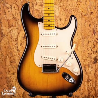 Fender AVRI '57 Stratocaster Sunburst 2006 электрогитара