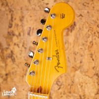 Fender AVRI '57 Stratocaster Sunburst 2006 электрогитара
