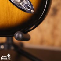 Fender AVRI '57 Stratocaster Two-сolor Sunburst 1997 USA электрогитара
