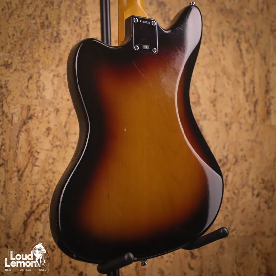 Fender AVRI '62 Jaguar w/ Mastery Bridge 3-Color Sunburst 2005 USA электрогитара