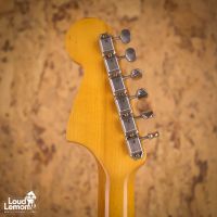 Fender AVRI '62 Jaguar w/ Mastery Bridge 3-Color Sunburst 2005 USA электрогитара