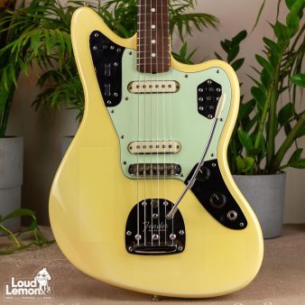Fender AVRI '62 Jaguar Olympic White 1999 USA электрогитара