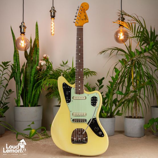 Fender AVRI '62 Jaguar Olympic White 1999 USA электрогитара