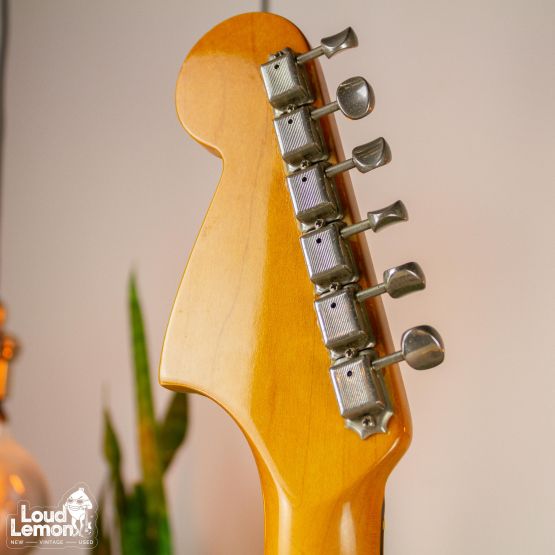 Fender AVRI '62 Jaguar Olympic White 1999 USA электрогитара
