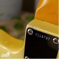 Fender AVRI '62 Jaguar Olympic White 1999 USA электрогитара