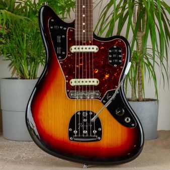 Fender AVRI '62 Jaguar Sunburst 2008 USA w/ Mastery Bridge электрогитара