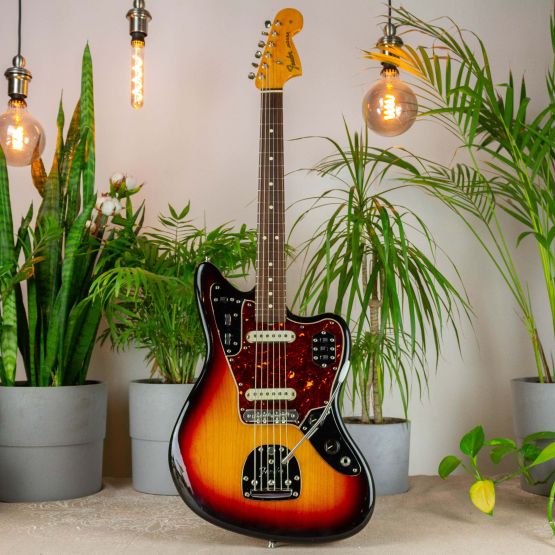 Fender AVRI '62 Jaguar Sunburst 2008 USA w/ Mastery Bridge электрогитара