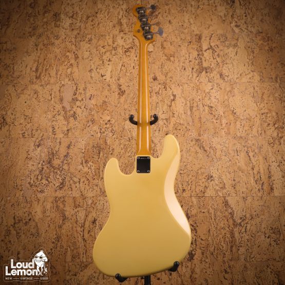Fender AVRI '62 Jazz Bass Vintage White 1998 USA бас-гитара