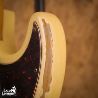 Fender AVRI '62 Jazz Bass Vintage White 1998 USA бас-гитара