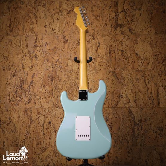 Fender AVRI '62 Stratocaster Daphne Blue 2007 USA электрогитара