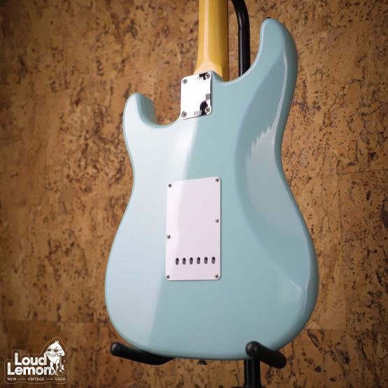 Fender AVRI '62 Stratocaster Daphne Blue 2007 USA электрогитара