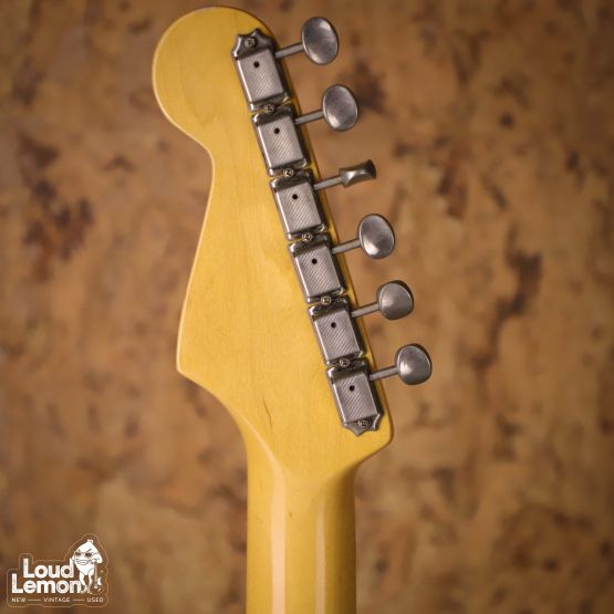 Fender AVRI '62 Stratocaster Daphne Blue 2007 USA электрогитара