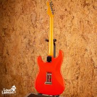 Fender AVRI '62 Stratocaster Fiesta Red 1995 USA электрогитара