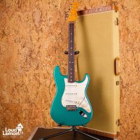 Fender AVRI '62 Stratocaster Ocean Turquoise 1997 USA электрогитара