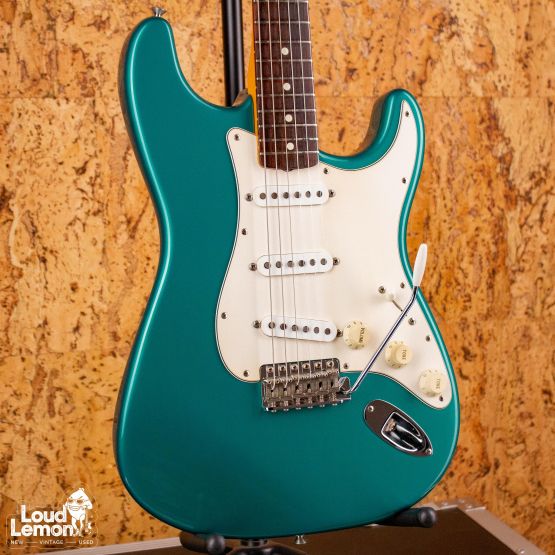 Fender AVRI '62 Stratocaster Ocean Turquoise 1997 USA электрогитара