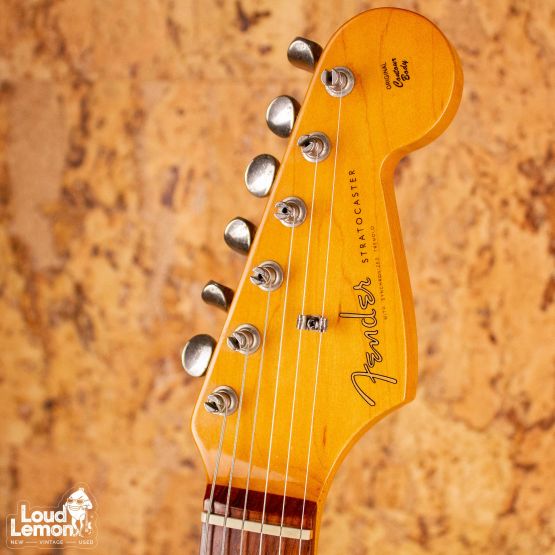 Fender AVRI '62 Stratocaster Sunburst 1996 USA электрогитара