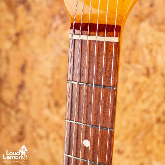Fender AVRI '62 Stratocaster Sunburst 1996 USA электрогитара