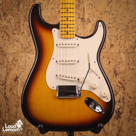 Fender AVRI ‘57 Stratocaster 2-Color Sunburst 2011 USA электрогитара