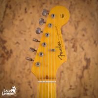 Fender AVRI ‘57 Stratocaster 2-Color Sunburst 2011 USA электрогитара