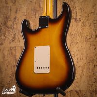 Fender AVRI ‘57 Stratocaster 2-Color Sunburst 2011 USA электрогитара