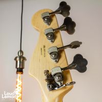 Fender American Deluxe Jazz Bass Sunburst 2007 USA бас-гитара