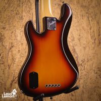Fender American Deluxe Jazz Bass V Fretless 3-Color Sunburst 1996 USA безладовая бас-гитара
