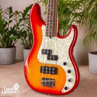 Fender American Deluxe Precision Bass 60th Anniversary Aged Cherry Burst 2005 USA бас-гитара