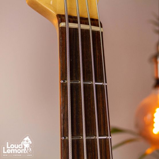 Fender American Deluxe Precision Bass 60th Anniversary Aged Cherry Burst 2005 USA бас-гитара