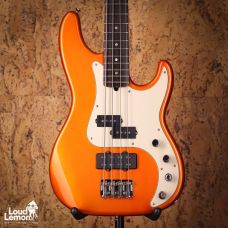 Fender American Deluxe Precision Bass Candy Tangerine 2002 USA бас-гитара