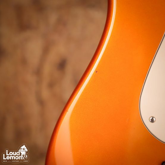 Fender American Deluxe Precision Bass Candy Tangerine 2002 USA бас-гитара