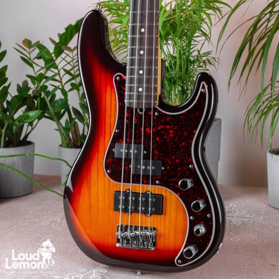 Fender American Deluxe Precision Bass Sunburst 1998 USA бас-гитара