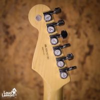 Fender American Deluxe Stratocaster 3-Color Sunburst 2006 USA электрогитара
