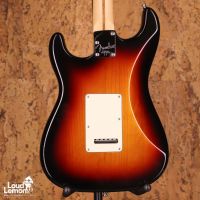Fender American Deluxe Stratocaster 3-Color Sunburst 2012 USA электрогитара