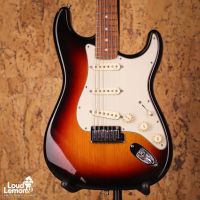 Fender American Deluxe Stratocaster 3-Color Sunburst 2012 USA электрогитара