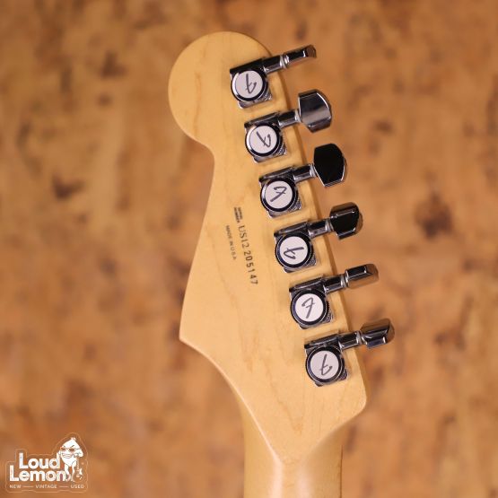 Fender American Deluxe Stratocaster 3-Color Sunburst 2012 USA электрогитара