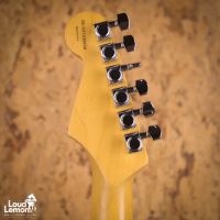 Fender American Deluxe Stratocaster Aged Cherry Burst 2002 USA электрогитара