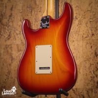 Fender American Deluxe Stratocaster Aged Cherry Burst 2002 USA электрогитара