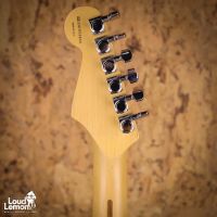 Fender American Deluxe Stratocaster Aged Cherry Burst 2003 USA электрогитара