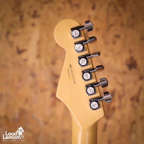 Fender American Deluxe Stratocaster Amber 2011 USA электрогитара