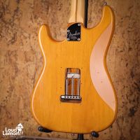 Fender American Deluxe Stratocaster Amber 2011 USA электрогитара