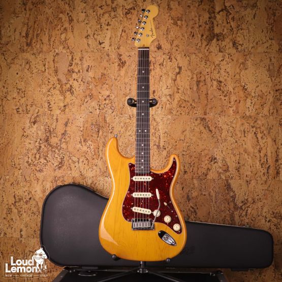 Fender American Deluxe Stratocaster Amber 2011 USA электрогитара
